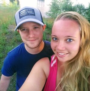 Meet your Posher, Liz